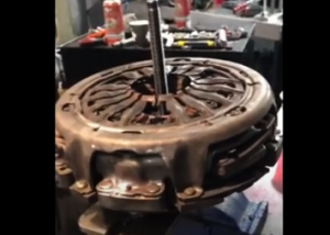 תיקון והחלפת גיר לרנו פלואנס