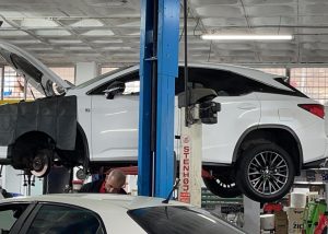 החלפת גיר לקסוס rx350.